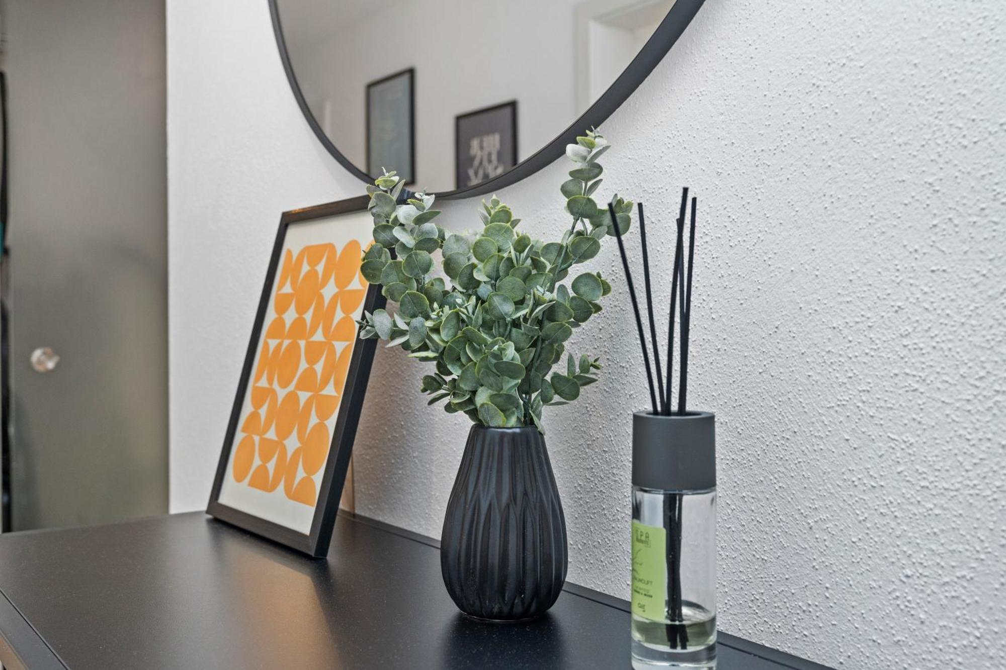 Seeschilf Apartments In FDH Pokoj fotografie